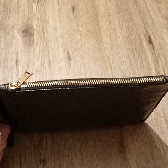 Black snake skin wrist bag - Picture 10 of 10